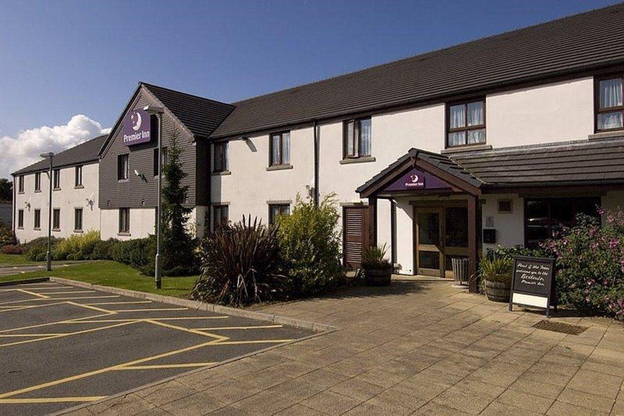 Premier Inn Бодмін Екстер'єр фото